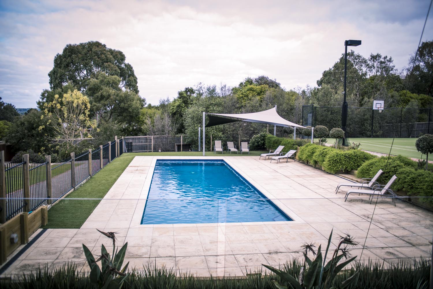 Essential Tips for Designing and Planning your Pool